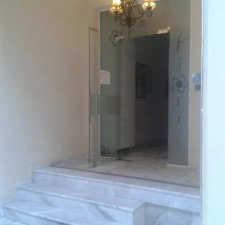 Fiori Daire Paralía