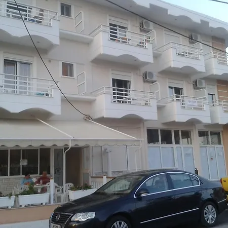Fiori Apartment