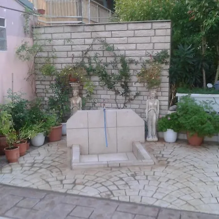 Fiori Apartment *