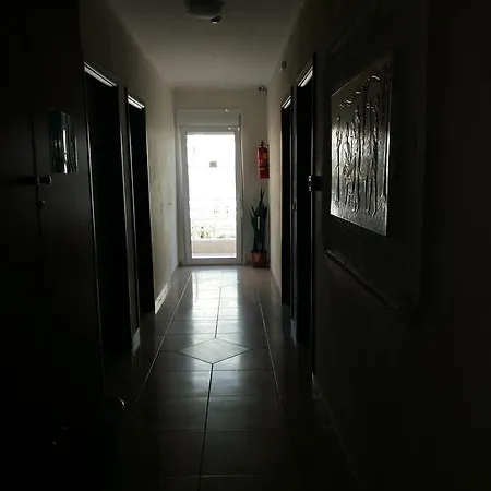 Fiori Apartment *